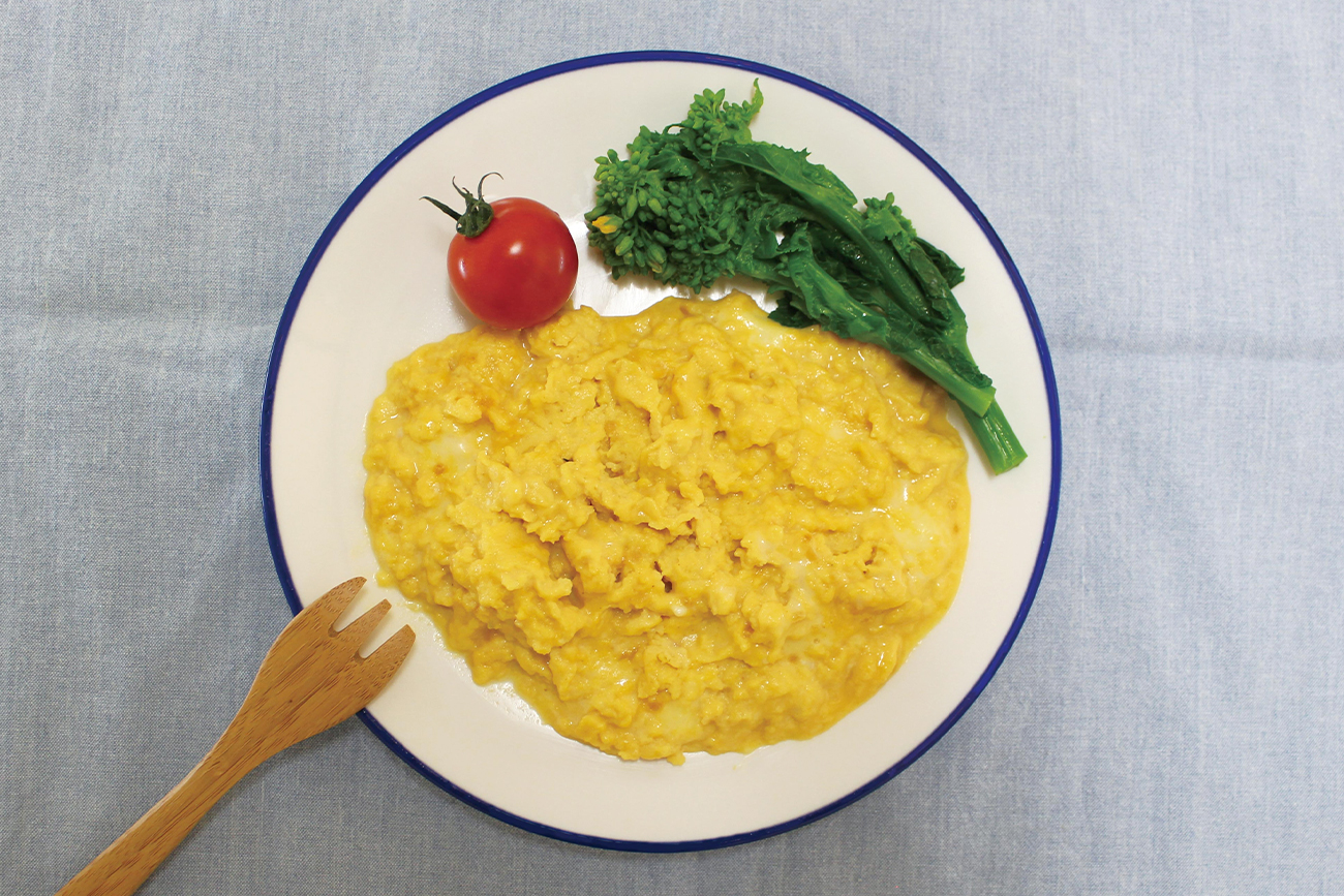 チーズ入りスクランブルエッグ