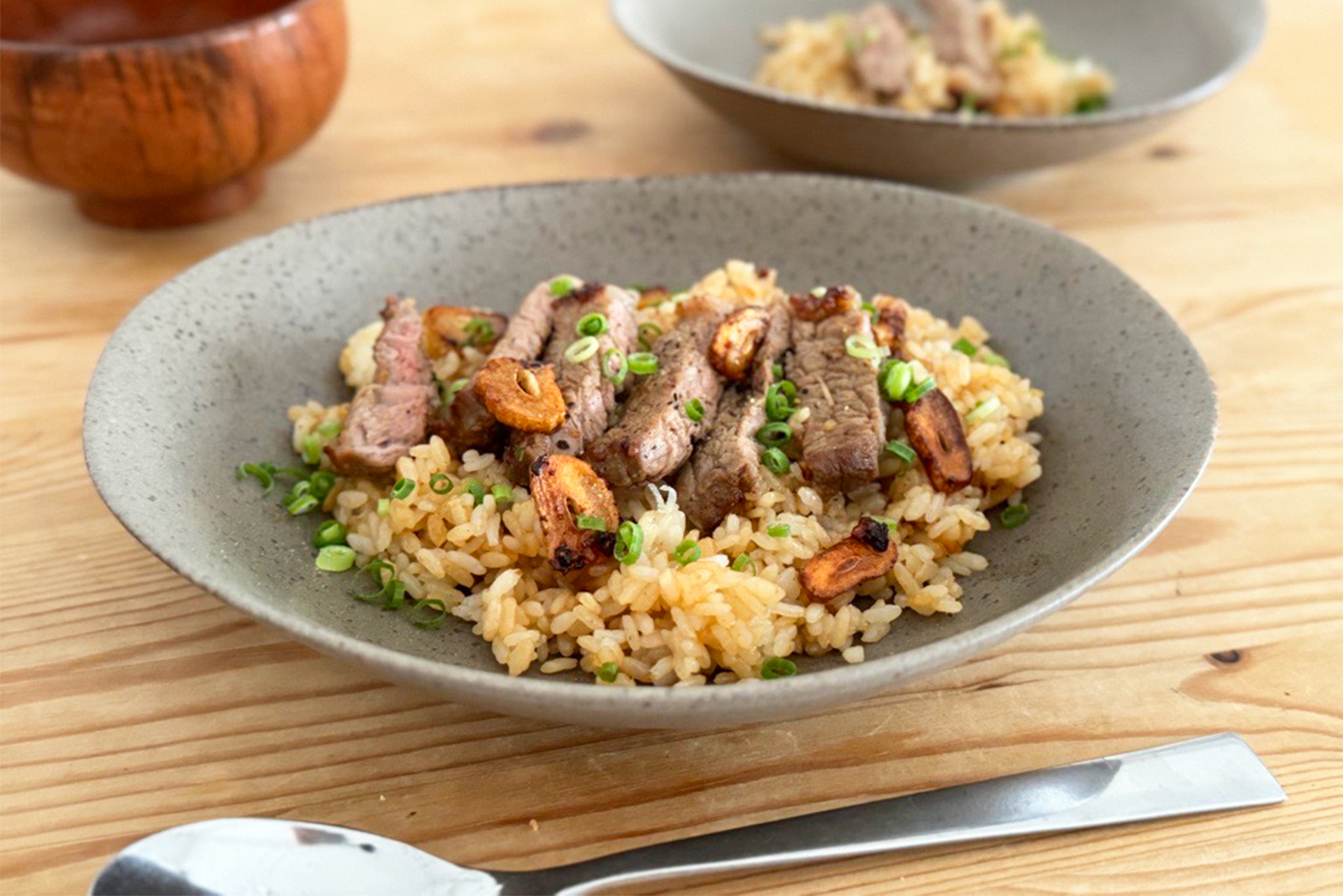 ガーリックステーキライス