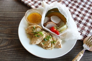 秋の温野菜サラダと鶏きのこソテー
